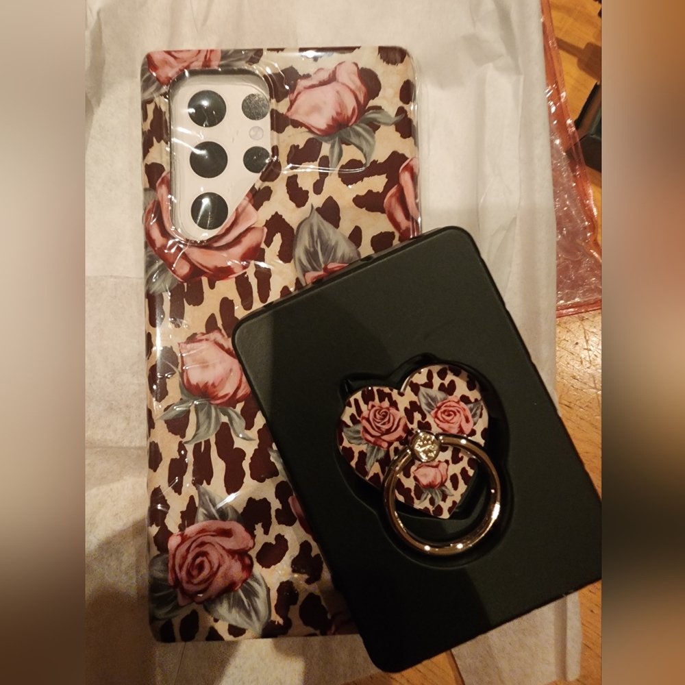 Floral Leopard Print Phone Case with Ring Holder - Galaxy S22 ultra